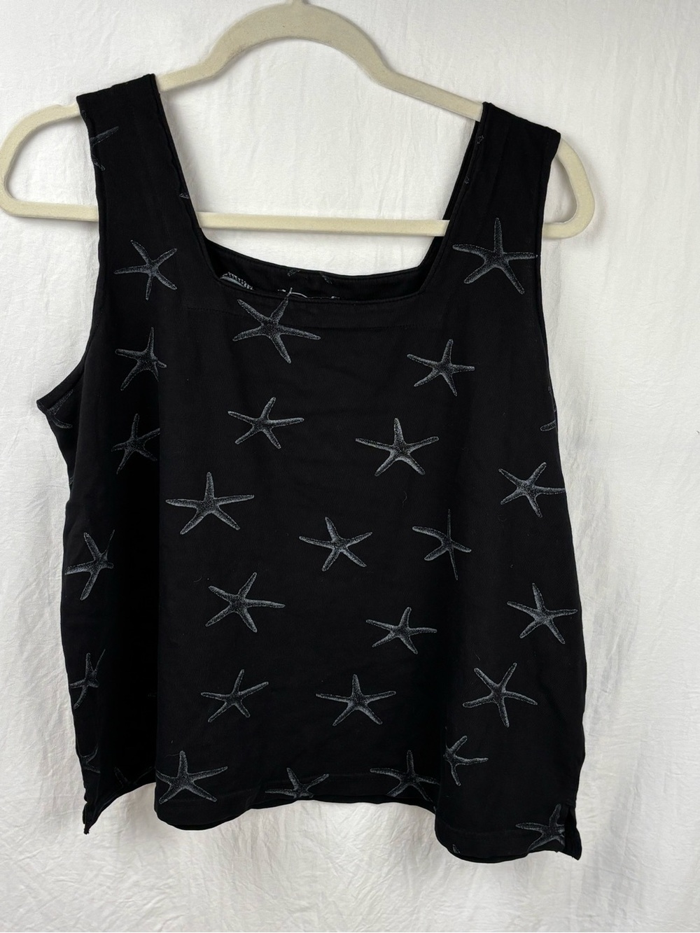 NWT Fresh Produce XL women’s boxy Black Starfish Embroidered Tank Top